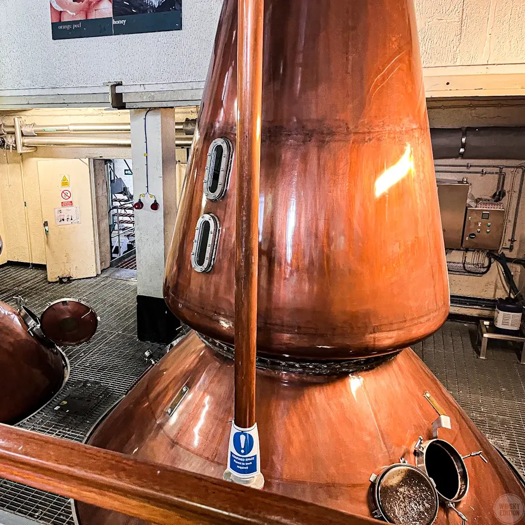 Die kupfernen Pot Stills der Oban Distillery